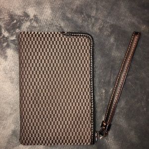 Black and Grey small wristlet